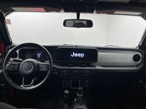 Used 2024 Jeep Wrangler Sport AWD/4WD image 18