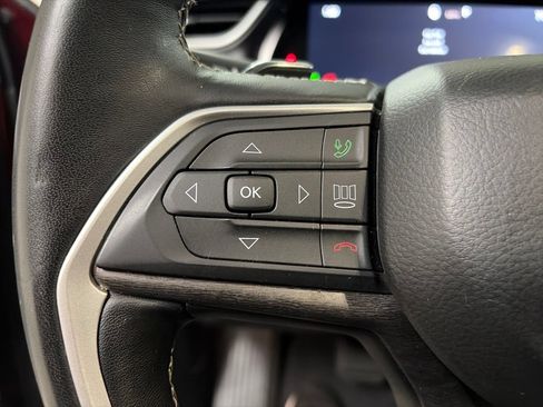 Used 2021 Jeep Grand Cherokee L Limited AWD/4WD image 30