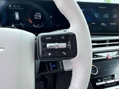 New 2026 Hyundai Santa Fe SEL FWD image 28