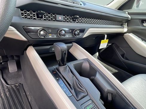 New 2025 Honda Accord LX image 31