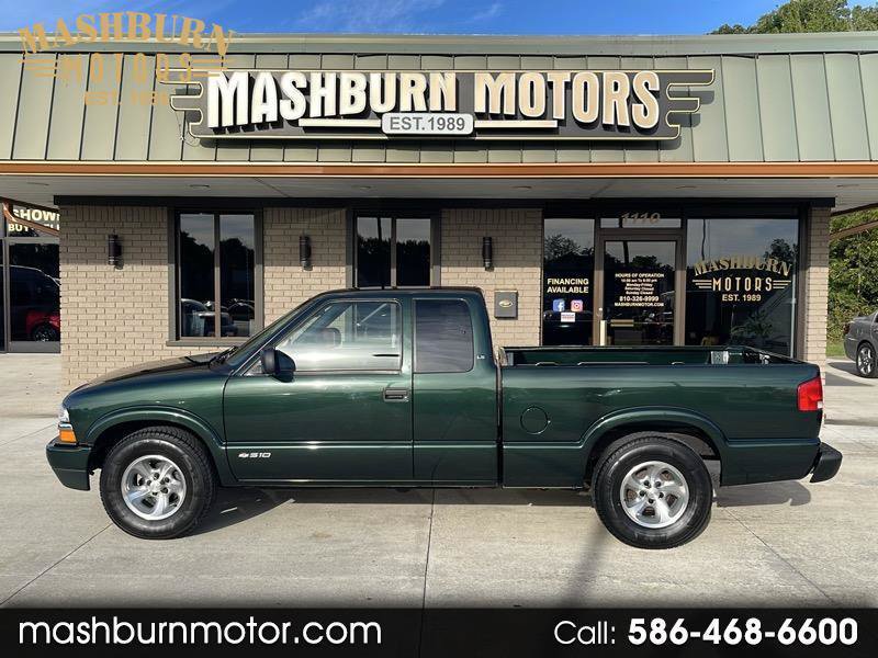 Used 2001 Chevrolet S10 Pickup LS w/ Preferred Equipment Group RWD image 1