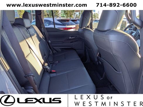 New 2025 Lexus GX 550 image 6