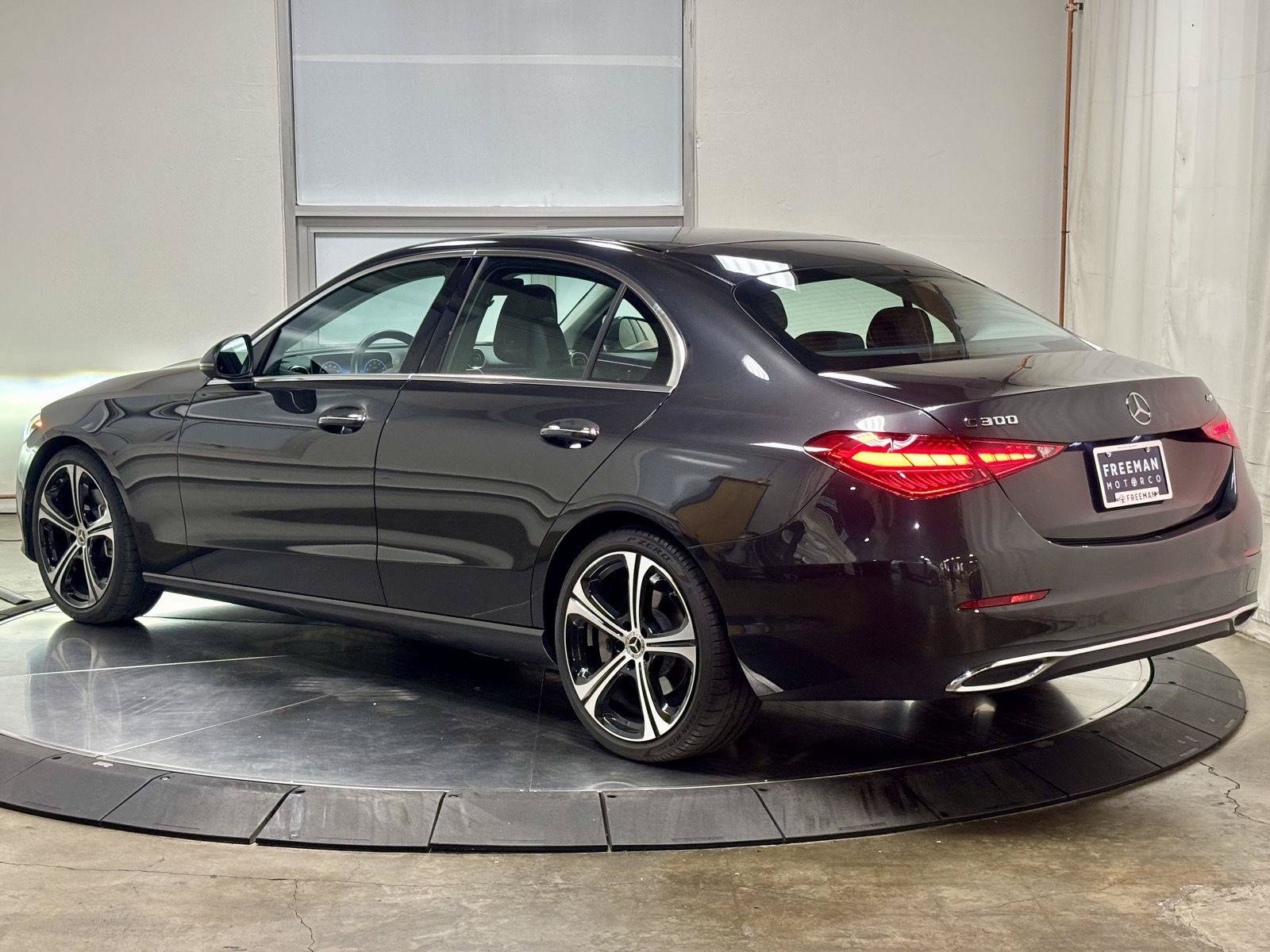 Used 2023 Mercedes-Benz C 300 4MATIC Sedan image 7