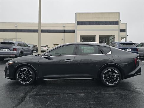 New 2025 Kia K4 GT-Line image 6