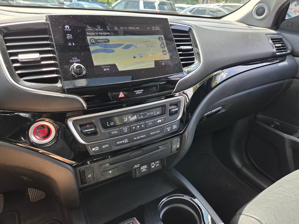 Used 2021 Honda Pilot Touring image 39