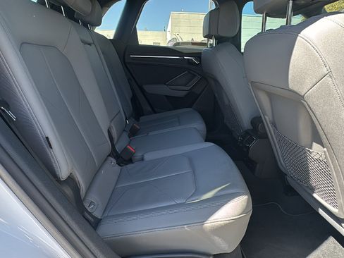 Used 2023 Audi Q3 2.0T Premium Plus w/ Premium Plus Package image 26