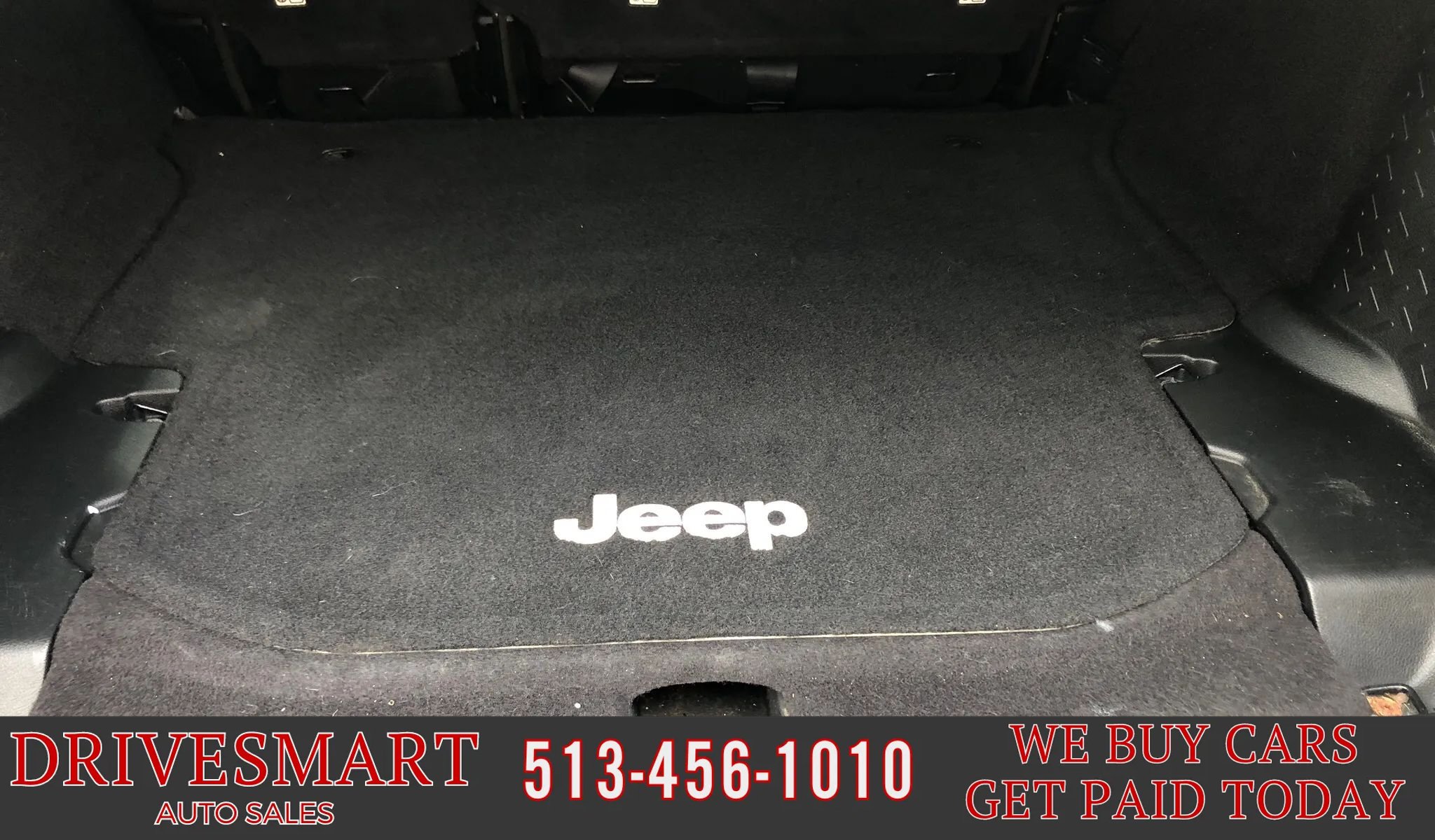 Used 2015 Jeep Wrangler Unlimited Sport w/ Mopar Black Appearance Group AWD/4WD image 33