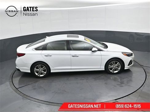 Used 2018 Hyundai Sonata Limited image 43