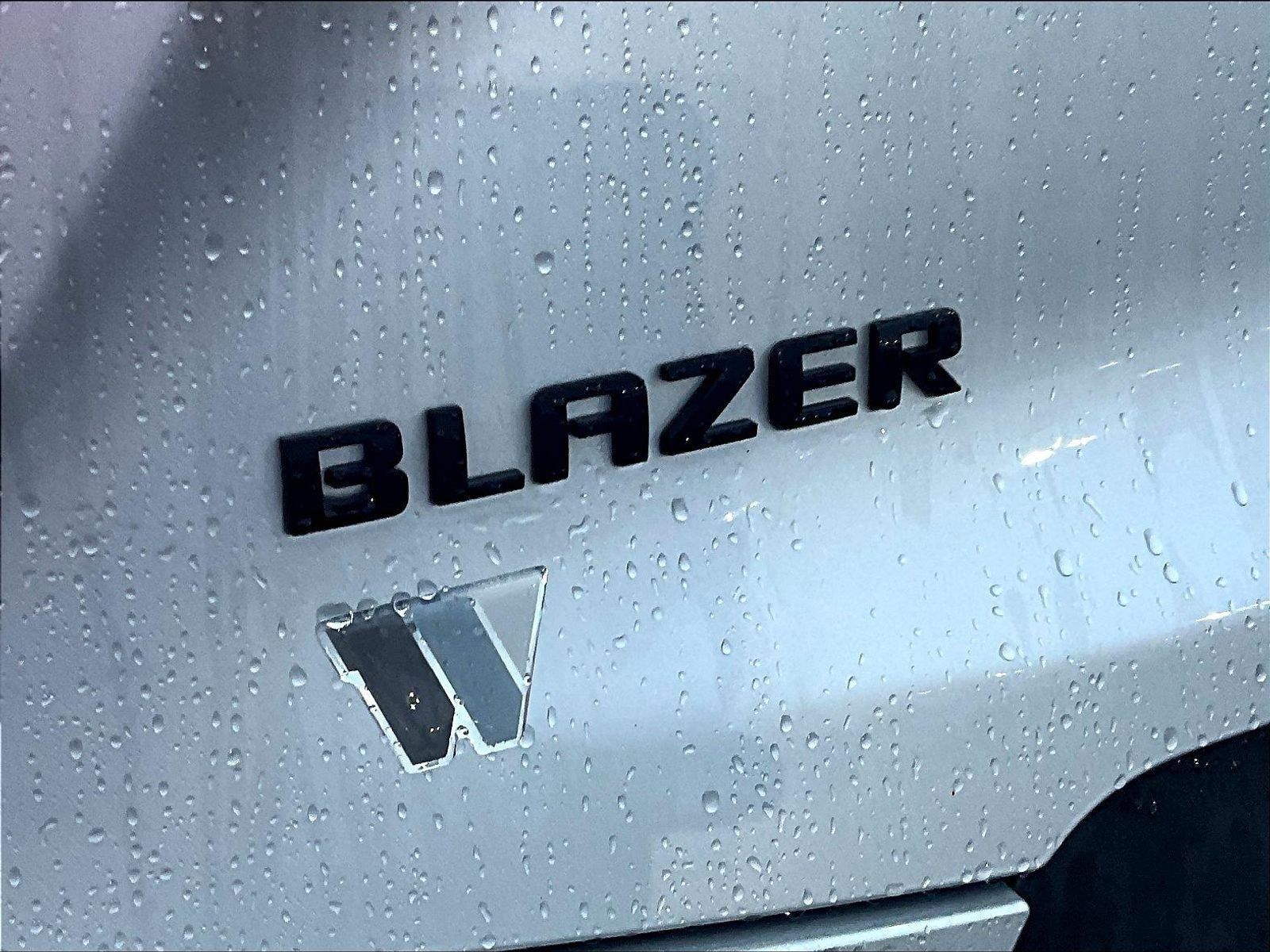 Used 2020 Chevrolet Blazer LT FWD image 24