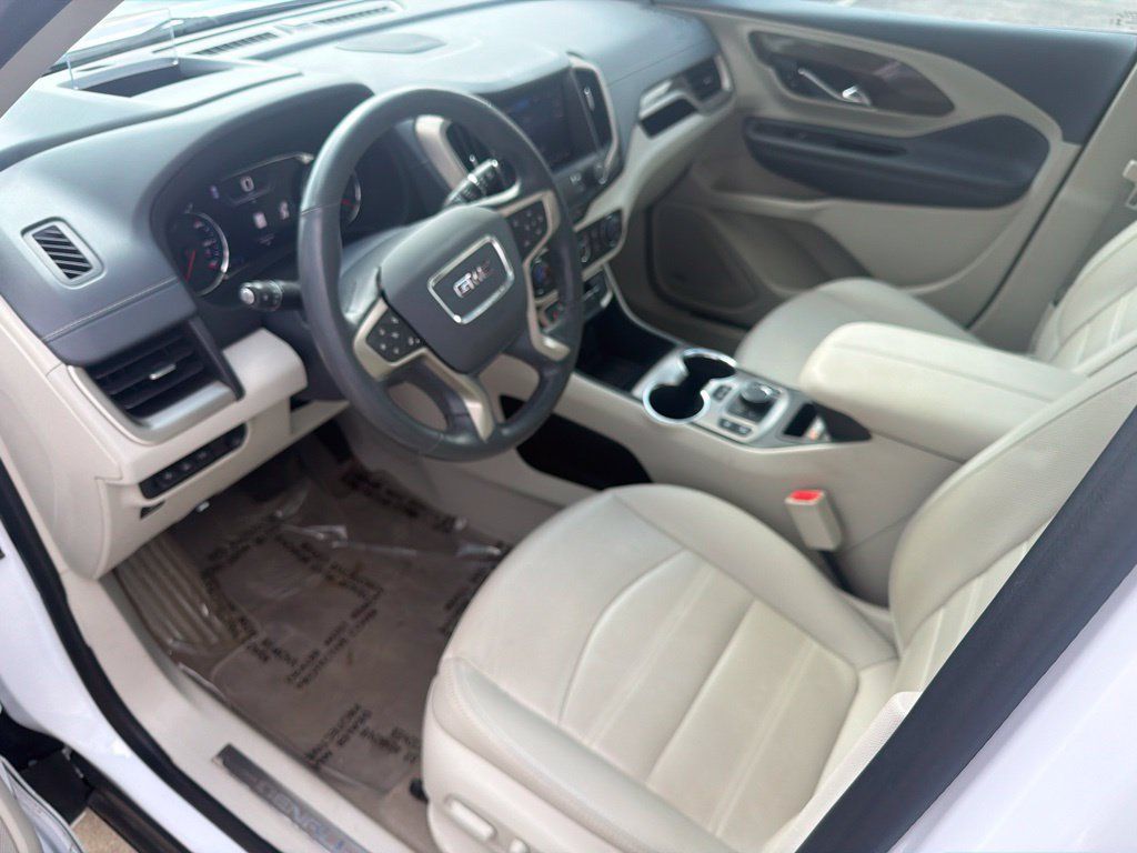 Certified 2023 GMC Terrain Denali w/ Denali Premium Package AWD/4WD image 7