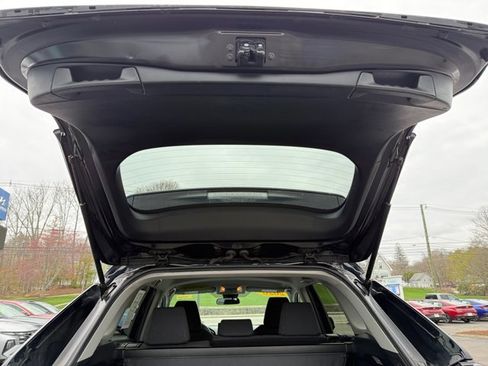 Used 2020 Toyota RAV4 LE AWD/4WD image 37