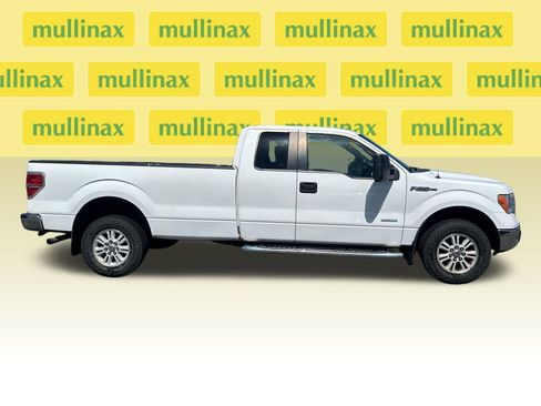 Used 2013 Ford F150 XLT w/ Mid Equipment Group AWD/4WD image 2