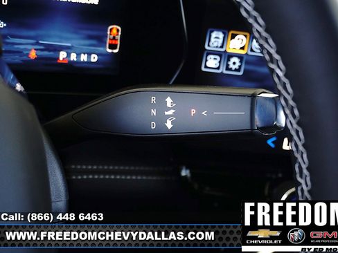 New 2025 Chevrolet Blazer EV LT image 32