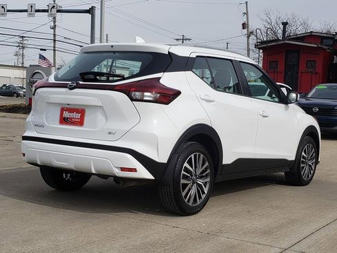 Used 2023 Nissan Kicks SV image 10