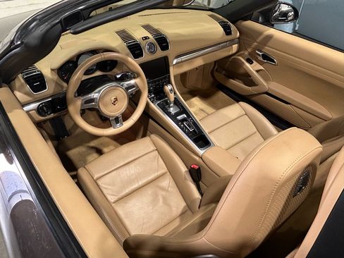 Used 2014 Porsche Boxster S image 39