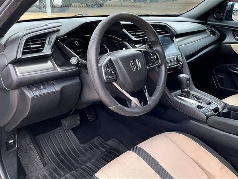 Used 2019 Honda Civic EX image 16