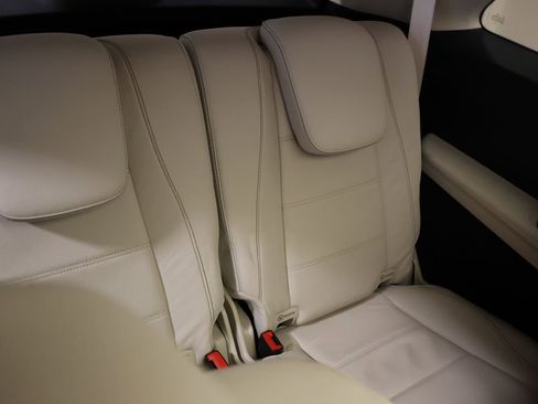 Certified 2023 Mercedes-Benz GLS 450 4MATIC image 57