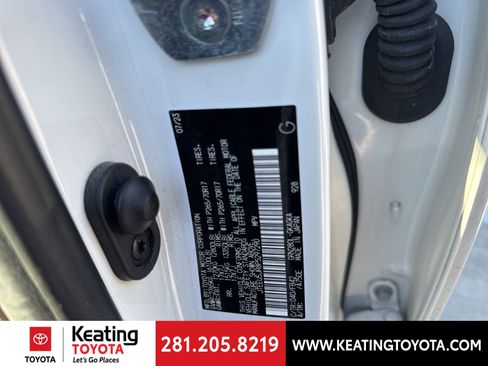 Used 2023 Toyota 4Runner SR5 image 13