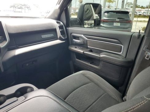 Certified 2025 RAM 2500 Big Horn AWD/4WD image 16