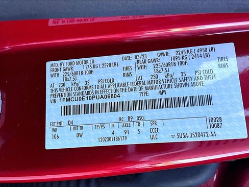 Certified 2023 Ford Escape SE w/ PHEV Premium Package image 33