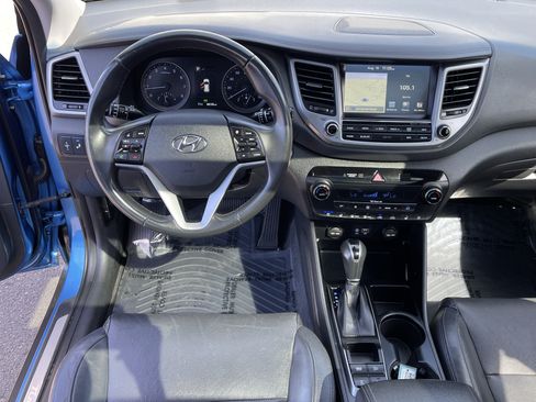 Used 2016 Hyundai Tucson Limited w/ Option Group 03 AWD/4WD image 13