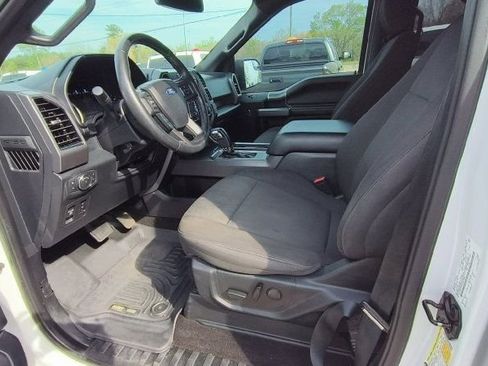 Used 2019 Ford F150 XLT w/ Equipment Group 302A Luxury AWD/4WD image 9