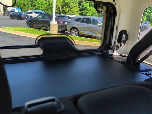 Used 2019 Jeep Wrangler Unlimited Sahara AWD/4WD image 41