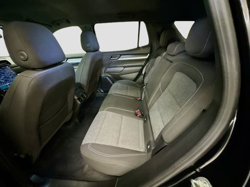 Used 2025 GMC Terrain Elevation AWD/4WD image 28