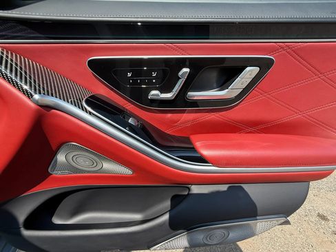 Used 2024 Mercedes-Benz S 63 AMG S image 64