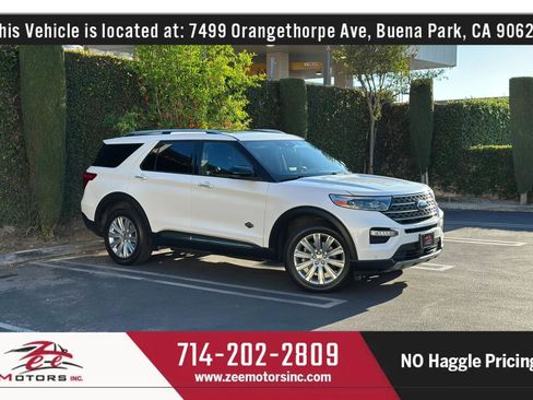 Used 2021 Ford Explorer King Ranch w/ Premium Technology Package image 2