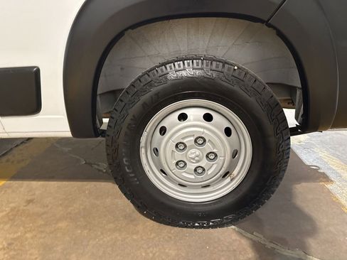 Used 2021 RAM ProMaster 2500 w/ Convenience Group FWD image 51
