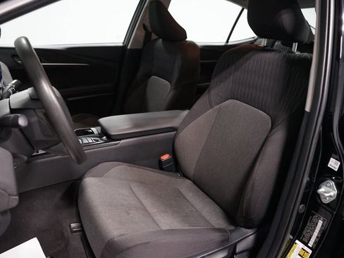 Certified 2025 Toyota Camry LE image 27