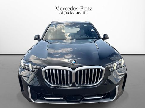 Used 2025 BMW X5 xDrive40i w/ Premium Package AWD/4WD image 8