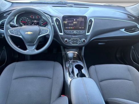 Used 2024 Chevrolet Malibu LT FWD image 11