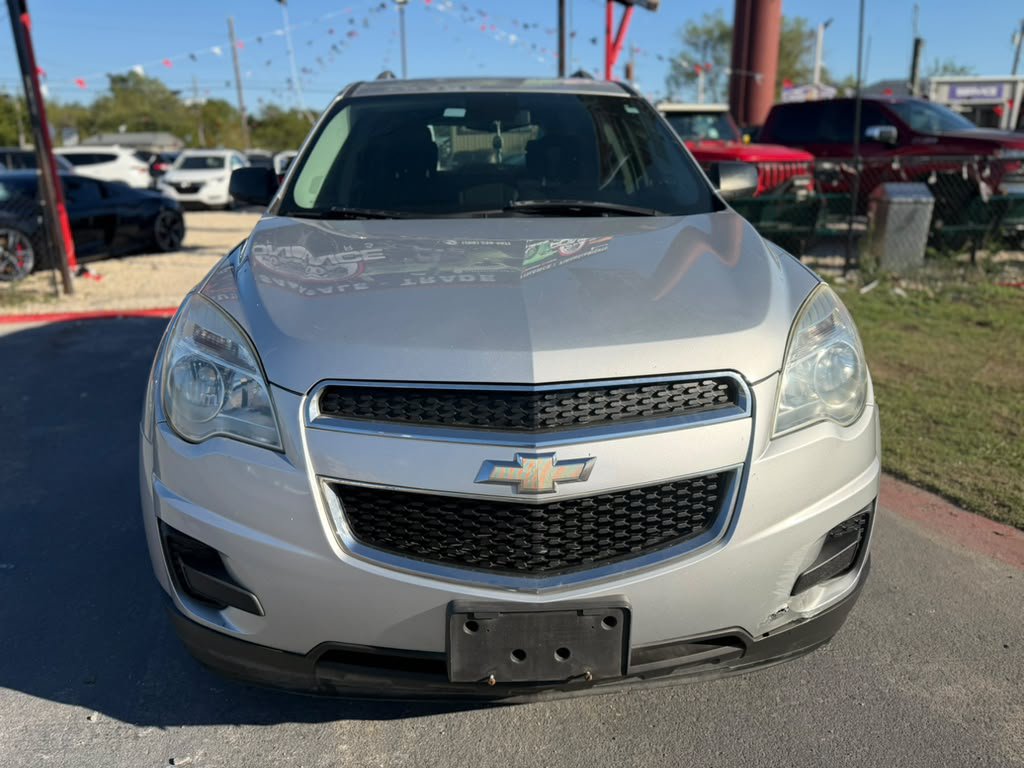 Used 2015 Chevrolet Equinox LS FWD image 2