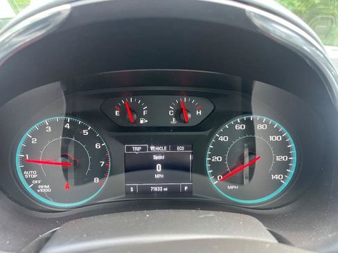 Used 2019 Chevrolet Malibu LT FWD image 31
