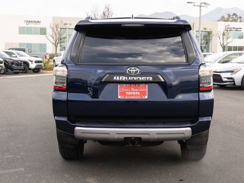 Used 2021 Toyota 4Runner TRD Off-Road Premium image 6