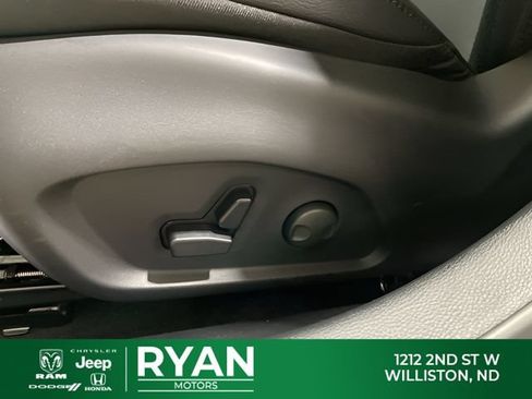 New 2026 Jeep Compass Limited AWD/4WD image 36