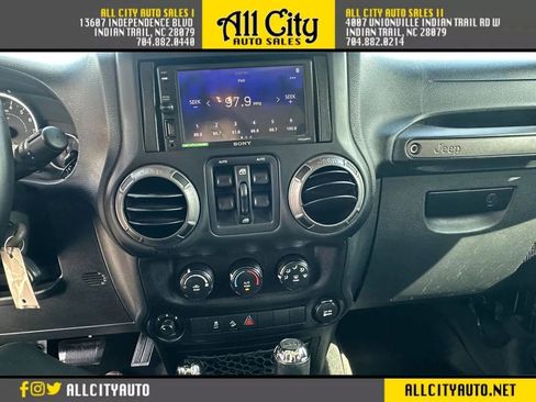 Used 2013 Jeep Wrangler Unlimited Sport AWD/4WD image 18