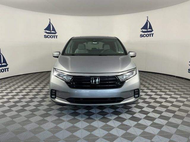Used 2022 Honda Odyssey Elite image 2