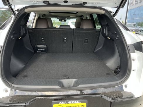 Certified 2024 Nissan Rogue SV image 23