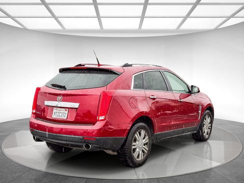 Used 2011 Cadillac SRX Luxury image 3