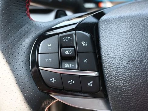 Used 2025 Ford Explorer ST AWD/4WD image 41