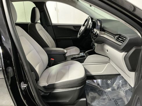 Used 2023 Ford Escape Active image 32