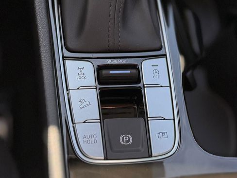 New 2026 Hyundai Tucson SE image 17