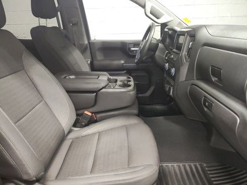 Used 2024 Chevrolet Silverado 1500 Custom Trail Boss w/ Turbomax Blackout Package AWD/4WD image 7