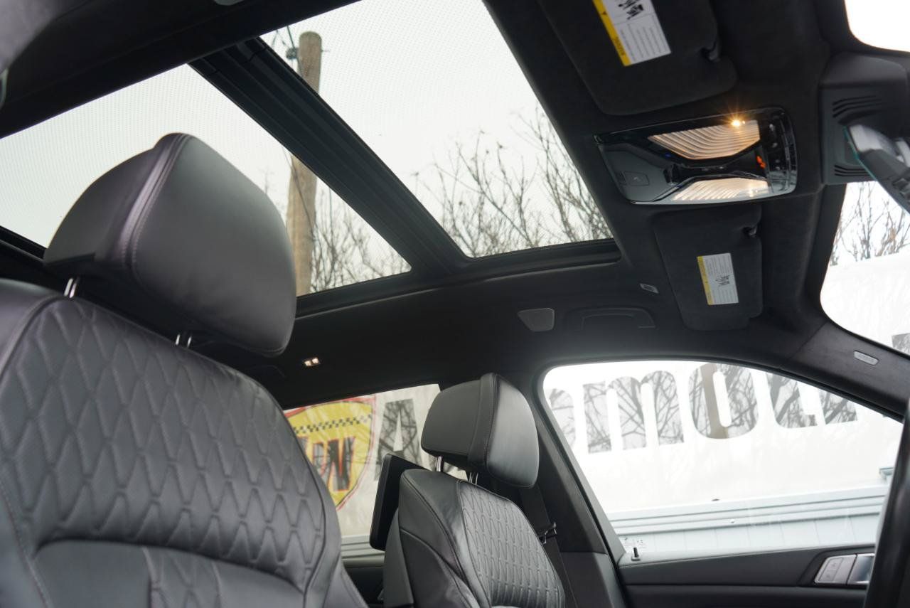 Used 2022 BMW ALPINA XB7 AWD/4WD image 72