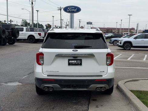 Used 2020 Ford Explorer Platinum AWD/4WD image 5