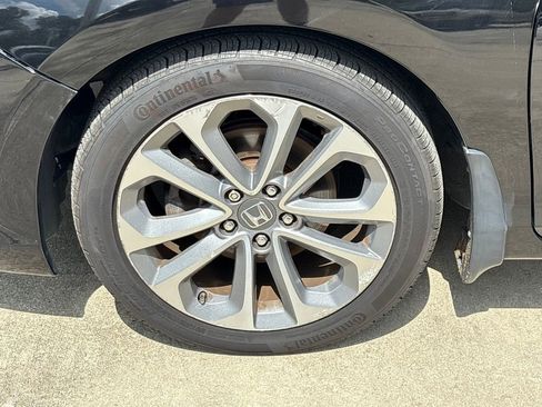 Used 2015 Honda Accord Sport image 11