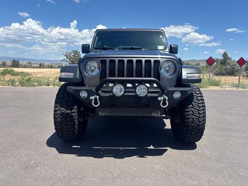 Used 2019 Jeep Wrangler Unlimited Sport S AWD/4WD image 9